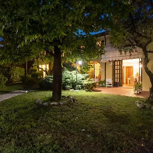  Bed & Breakfast La Dimora Di Lara